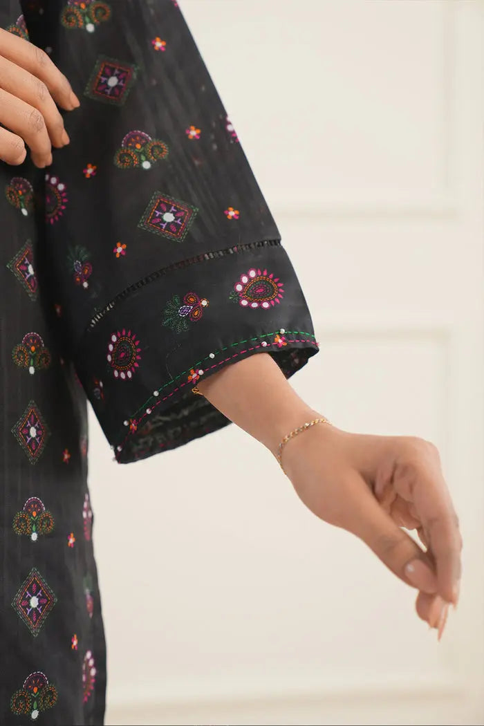 2Pc digital Printed Lawn Suit 2025 RK-textile