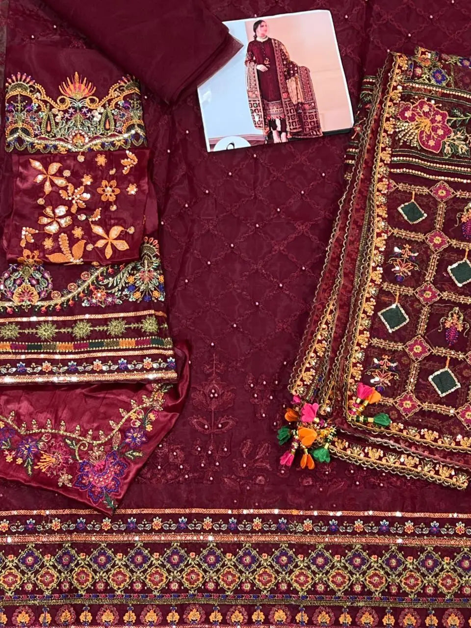 BAROQUE(Swiss Lawn Collection ) My Store